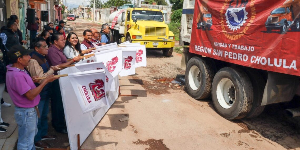 La presidenta municipal arrancó una obra más en la junta auxiliar de San Matías Cocoyotla