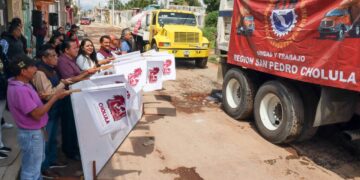 La presidenta municipal arrancó una obra más en la junta auxiliar de San Matías Cocoyotla