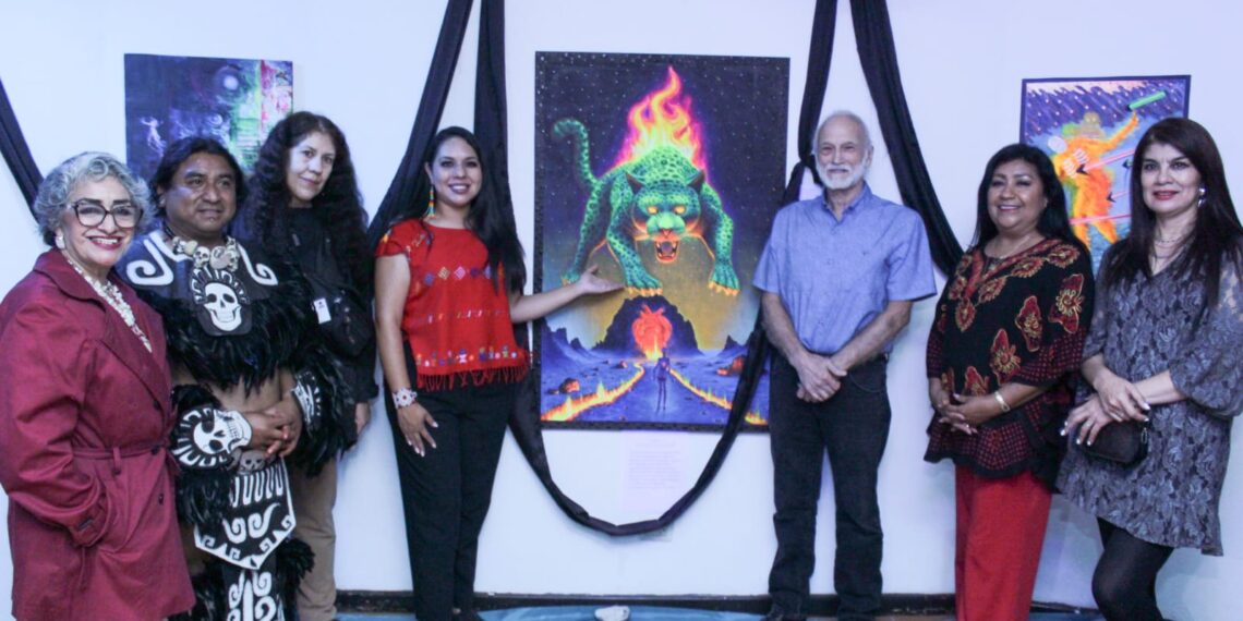 Tonantzin Fernández inaugura el Corredor de Ofrendas en el Complejo Cultural