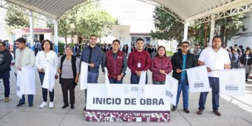 Omar Muñoz inicia obra de captadores pluviales en la Telesecundaria Francisco Alatorre