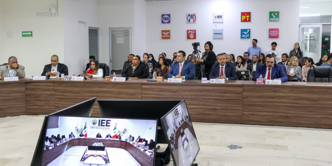 TOMAN POSESIÓN DEL CARGO NUEVAS CONSEJERÍAS ELECTORALES DEL IEE