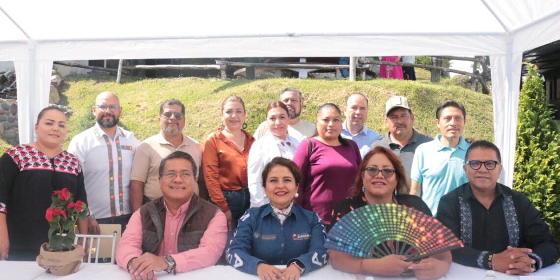 Comisión de Cultura del Congreso sesiona en el municipio de Huauchinango; promueven tradiciones de la región