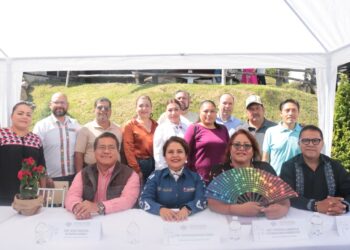 Comisión de Cultura del Congreso sesiona en el municipio de Huauchinango; promueven tradiciones de la región