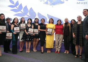 Gobierno de Puebla entrega Premio Carmen Serdán 2025 a mujeres transformadoras
