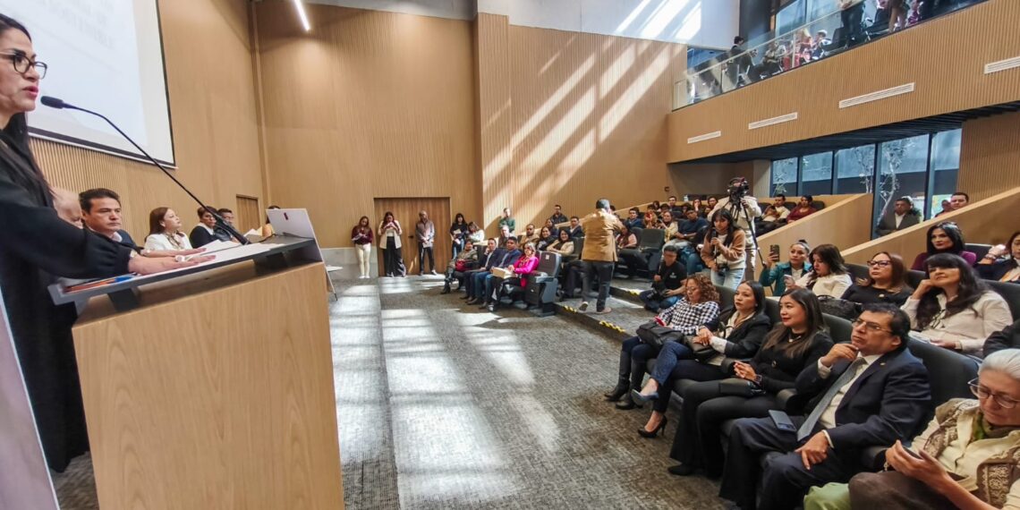 SOSAPACH participa en foro sobre economía circular y escuelas verdes en el Congreso de Puebla