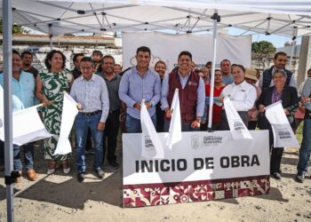 Omar Muñoz refrenda compromiso de mejorar la infraestructura de la comunidad