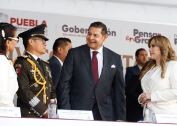 Desde Puebla se defiende con firmeza a la presidenta y la soberanía, con los principios de la 4T
