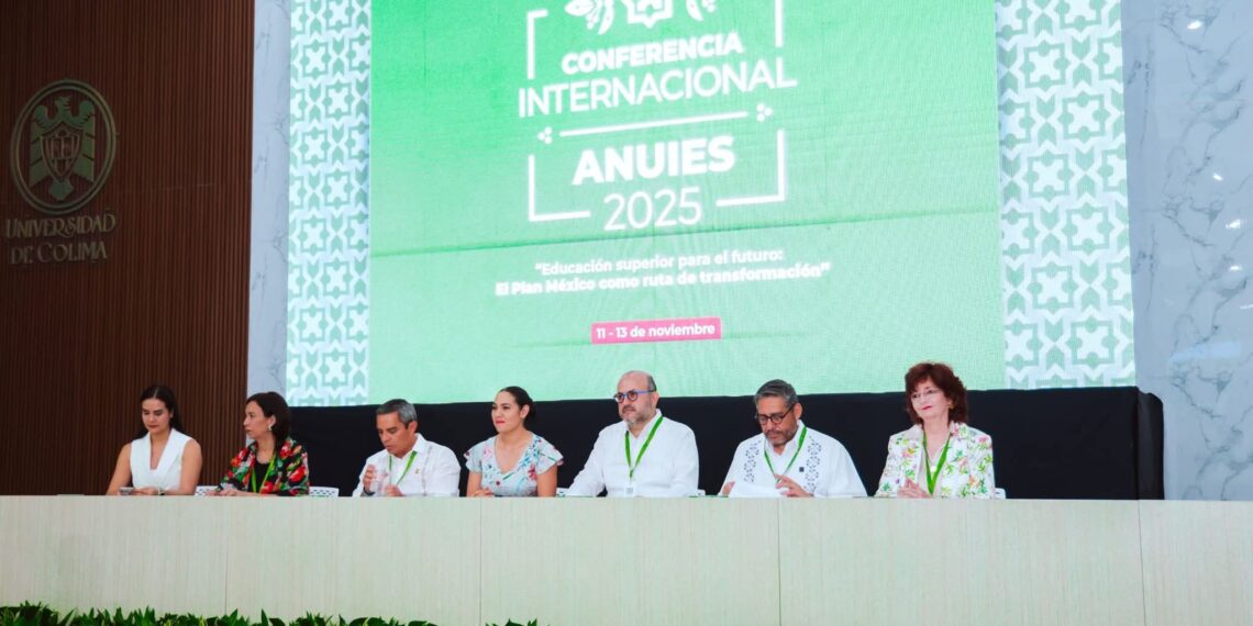 UTH participa en la Conferencia Internacional ANUIES 2025