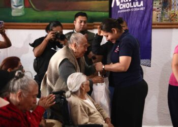 Comienza Lupita Cuautle quinta entrega de apoyos alimentarios