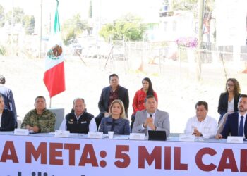 Drones, binomios y maquinaria especializada refuerzan operativo de búsqueda en Huauchinango