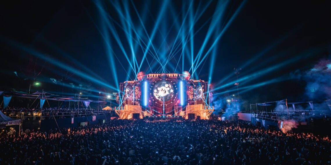 Más de 40 mil asistentes en primer día de Dreamfields