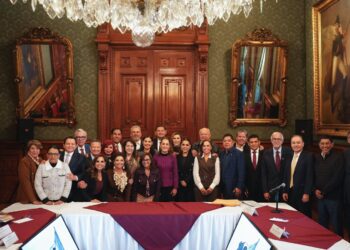 Impulsan federación y estado abasto histórico de medicamentos en sistema IMSS-Bienestar