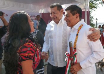 OAXACA Y PUEBLA UNIDOS POR EL BIENESTAR DEL PUEBLO, FORTALECEN TRANSFORMACIÓN Y SEGURIDAD